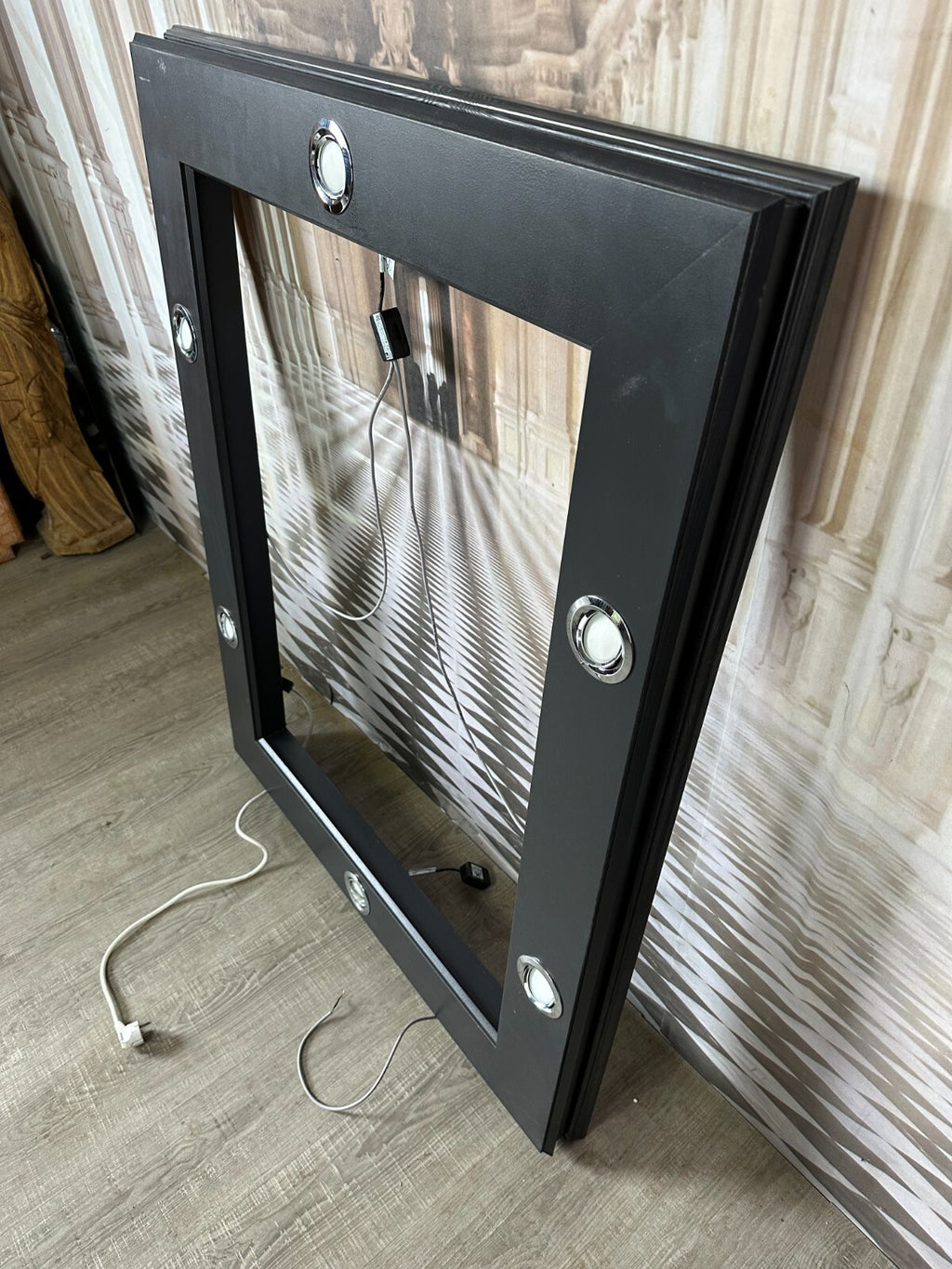 Moderner Rahmen Wandpaneel Holz mit Lichtspots 104x131cm