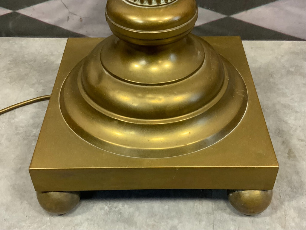 Vintage Stehlampe aus Messing Blech Maximale Höhe 176cm