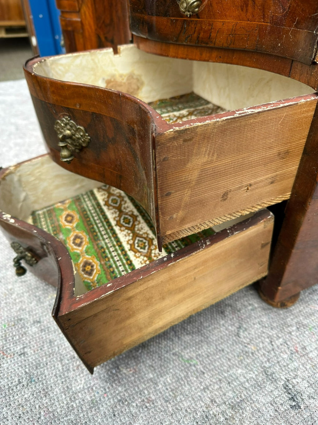 Antiker Barocksekretär Barock Aufsatzsekretär 18 tes Jhdt Intarsien Nussbaum