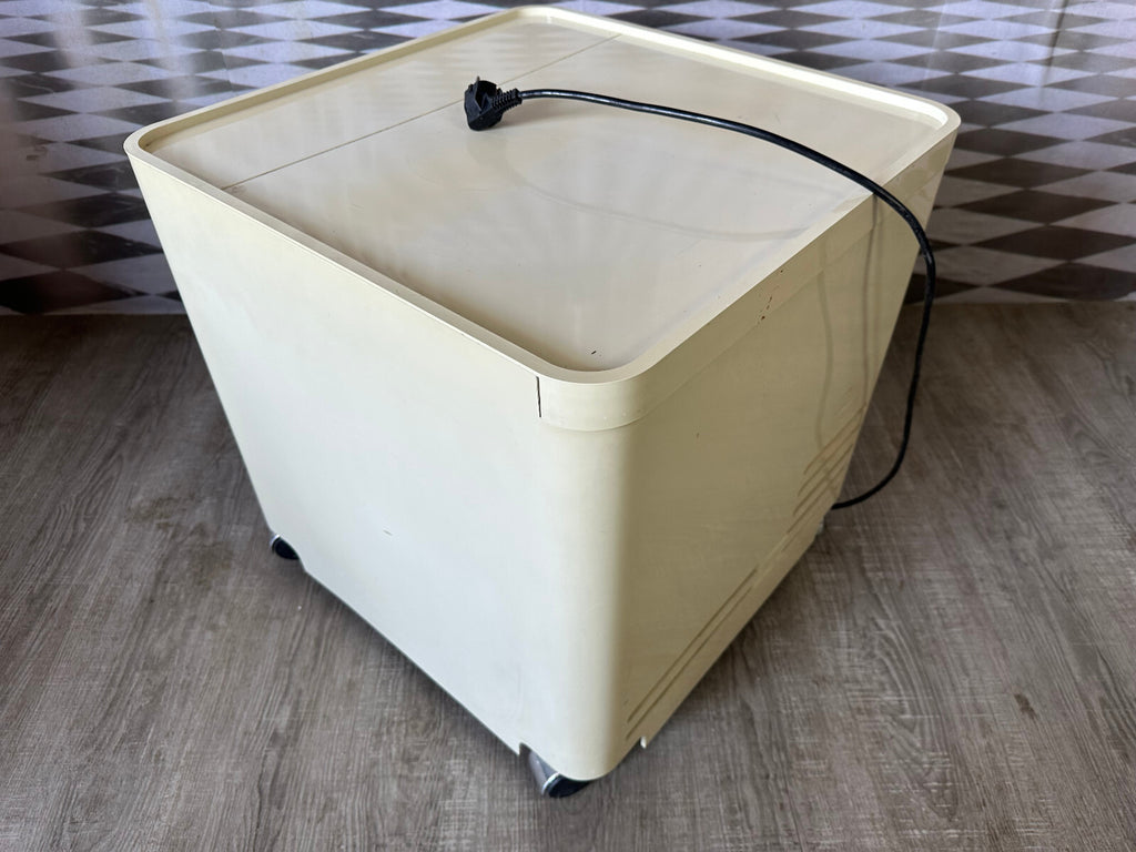 Kühlschrank auf Rollen Cattaneo Pellegrini Vintage Italien funktionsfähig