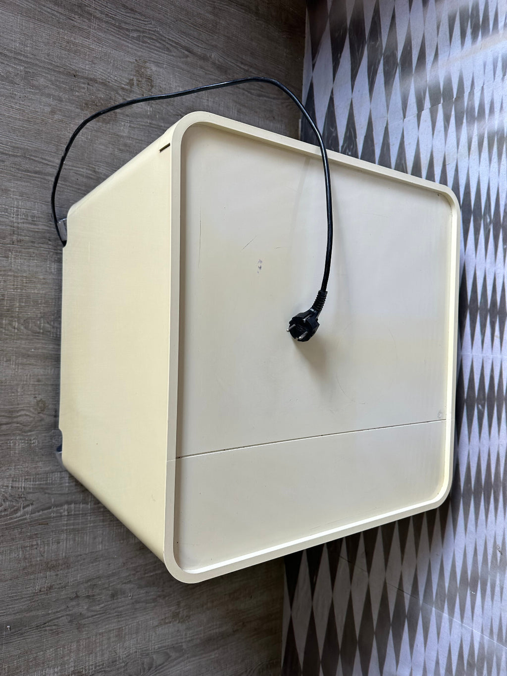 Kühlschrank auf Rollen Cattaneo Pellegrini Vintage Italien funktionsfähig