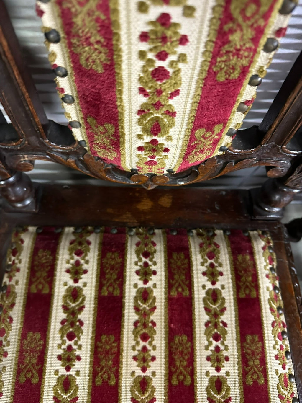 Satz antike Neo Renaissance Stühle Frankreich um 1870 handgeschnitzt 4x Stuhl
