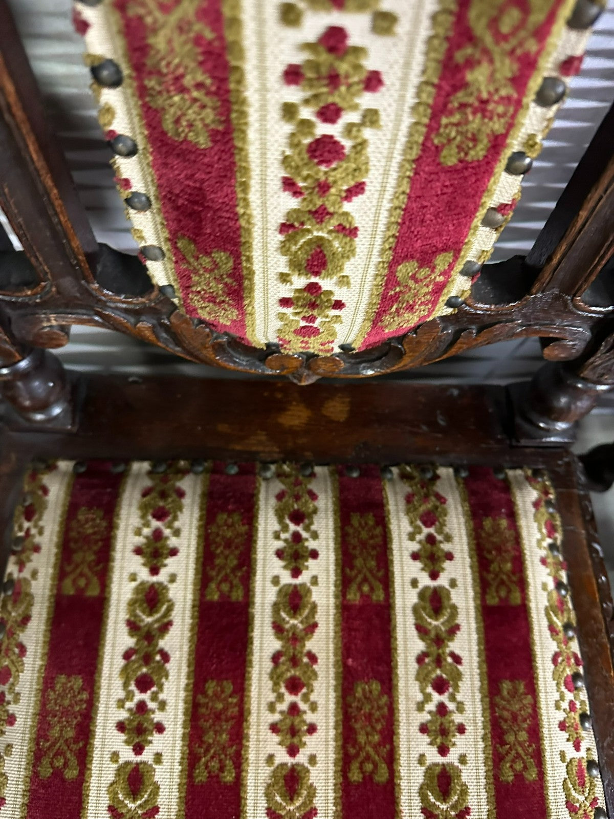Satz antike Neo Renaissance Stühle Frankreich um 1870 handgeschnitzt 4x Stuhl