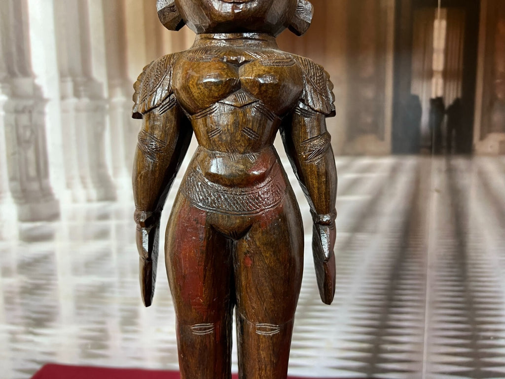 Paar Tischlampen Asia Figuren Skulpturen Holz handgeschnitzt