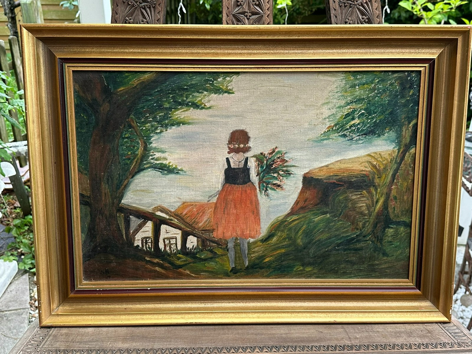 Antikes Ölgemälde von 1929 Mädchen vor Häusern Monogrammist