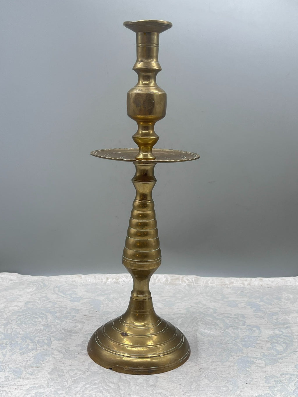 Grosser antiker Kerzenleuchter aus Bronze Altarleuchter Kragenleuchter 1,6kg
