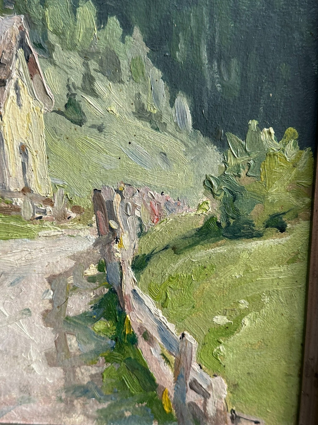 Antikes Ölgemälde von 1939 Kapelle am Wanderweg im Gebirge signiert