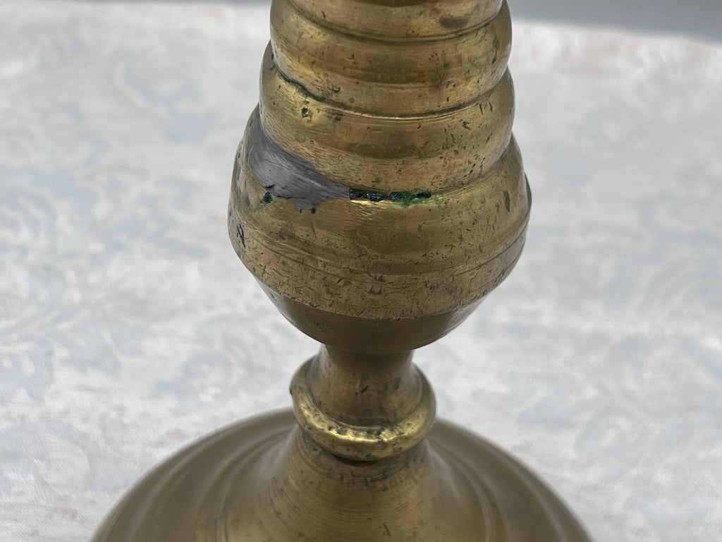 Grosser antiker Kerzenleuchter aus Bronze Altarleuchter Kragenleuchter 2kg