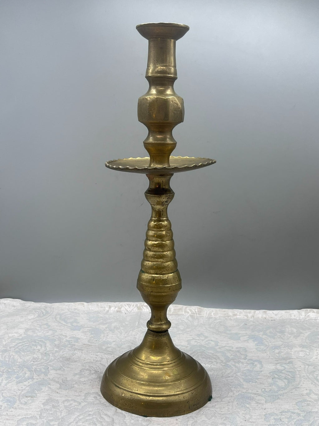 Grosser antiker Kerzenleuchter aus Bronze Altarleuchter Kragenleuchter 2kg