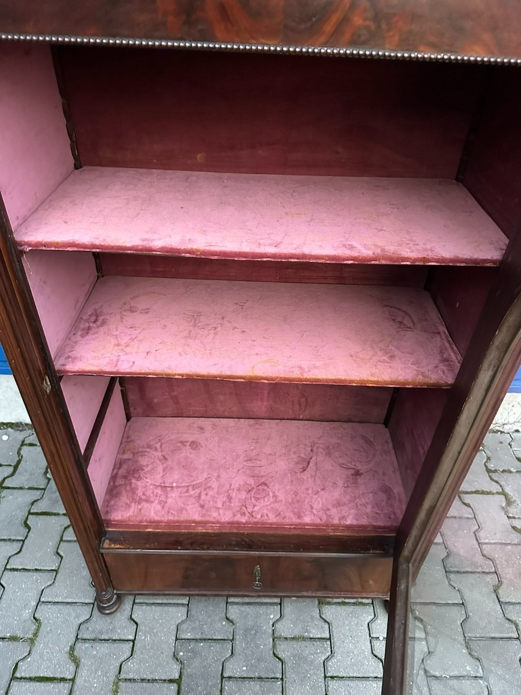 Antike Vitrine um 1860 Mahagoni Louis Philippe Kommode Spät Biedermeier