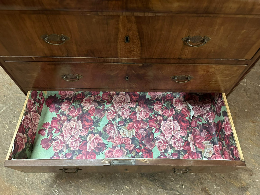 Antike Neo Renaissance Kommode Italien Nussbaum Furnier 19 tes Jhdt