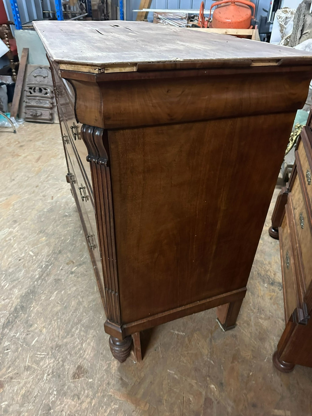 Antike Neo Renaissance Kommode Italien Nussbaum Furnier 19 tes Jhdt