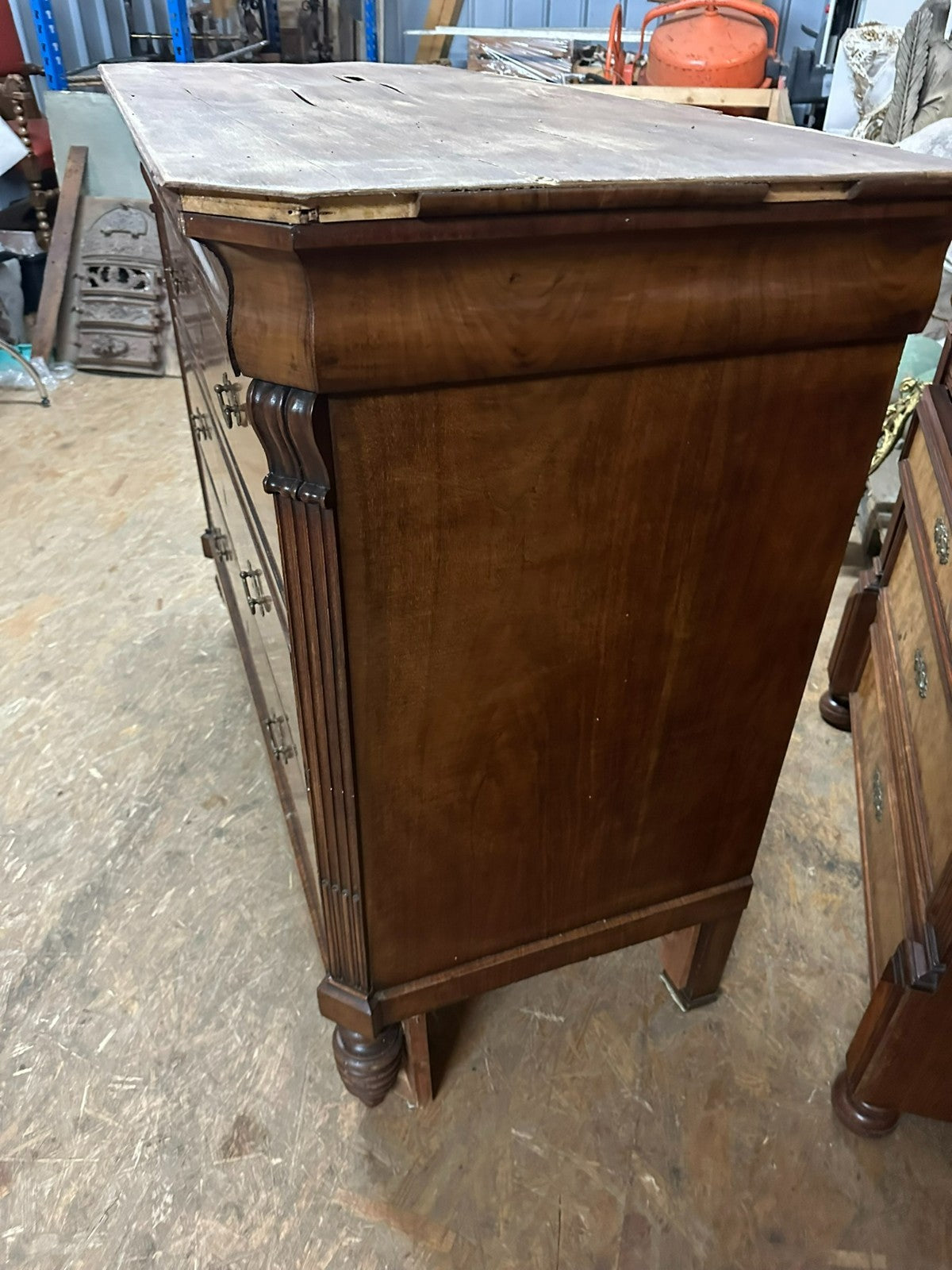 Antike Neo Renaissance Kommode Italien Nussbaum Furnier 19 tes Jhdt