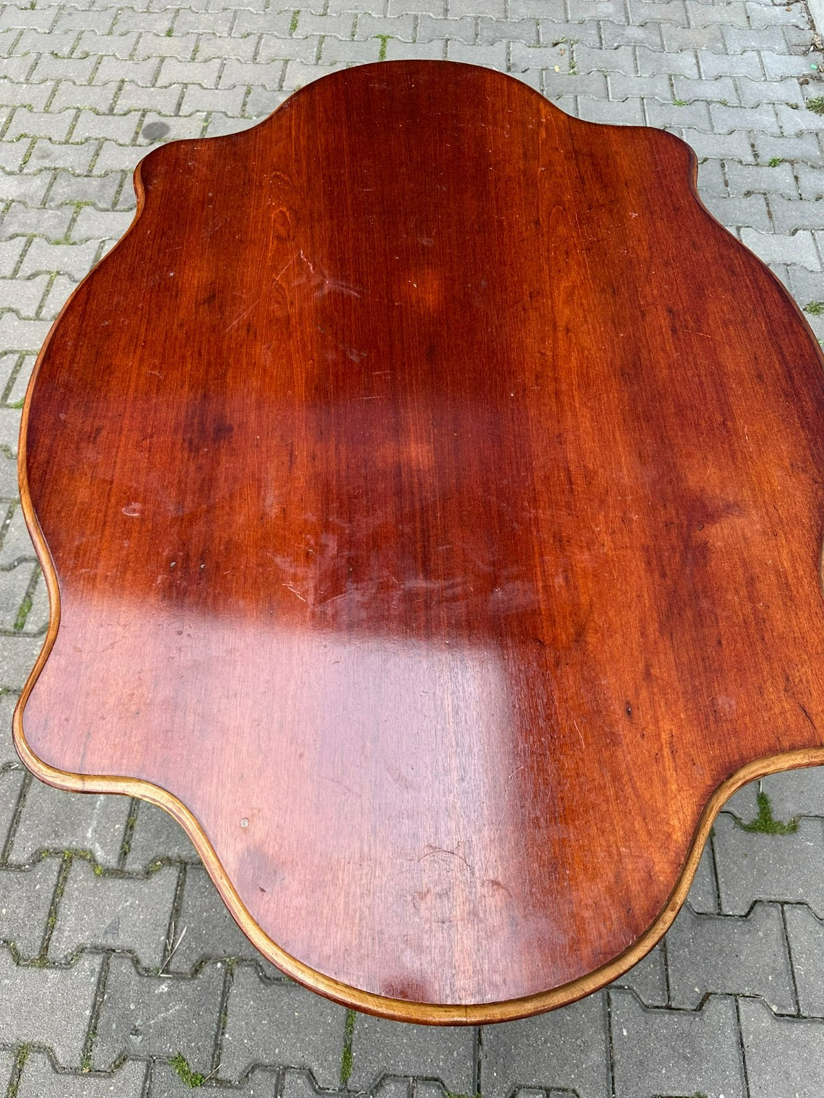 Antiker Tisch Beistelltisch Louis Philippe um 1860 Mahagoni Spinnenkopf Fuss