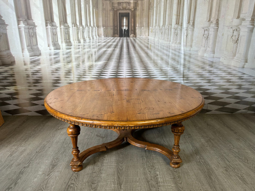Grosser Tisch Beistelltisch Louis Seize Stil Holz massiv antik Patina Kreuzfuss
