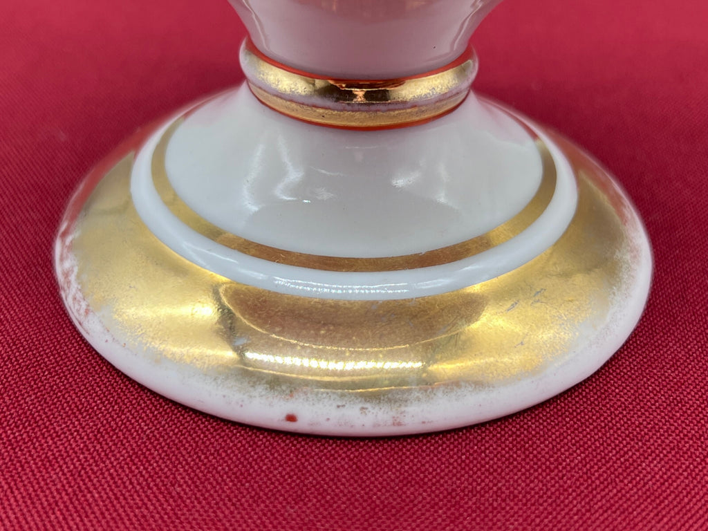Antike Amphore aus Porzellan handbemalt und vergoldet Historismus um 1880