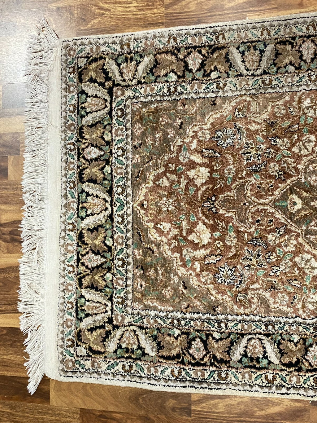 Medaillon Teppich Seide handgeknüpft Orientteppich 170x90cm