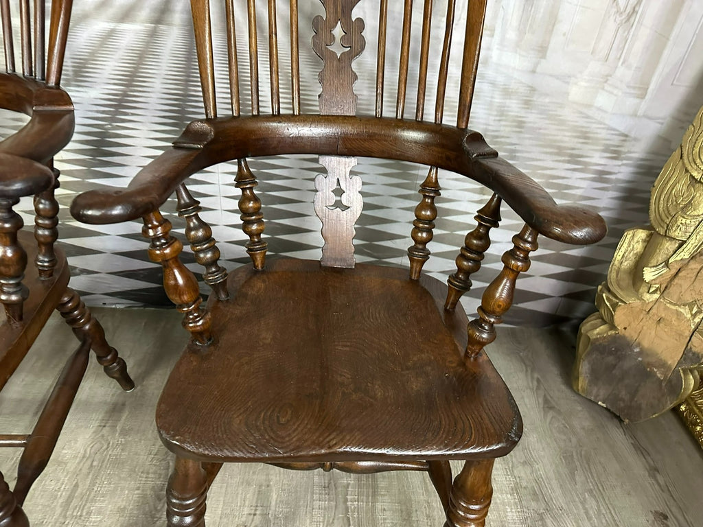 Paar antike Windsor Stühle Sessel England 19 tes Jh Yorkshire Eibenholz