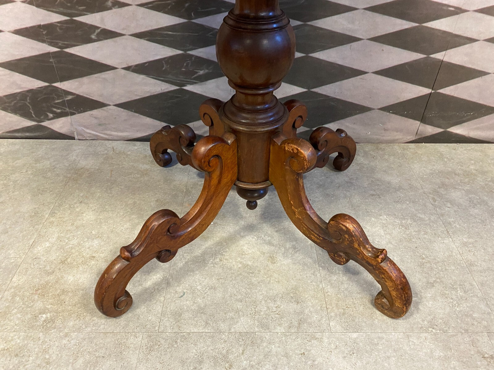 Antiker Beistelltisch Louis Philippe um 1860 Mahagoni Biedermeier Tisch