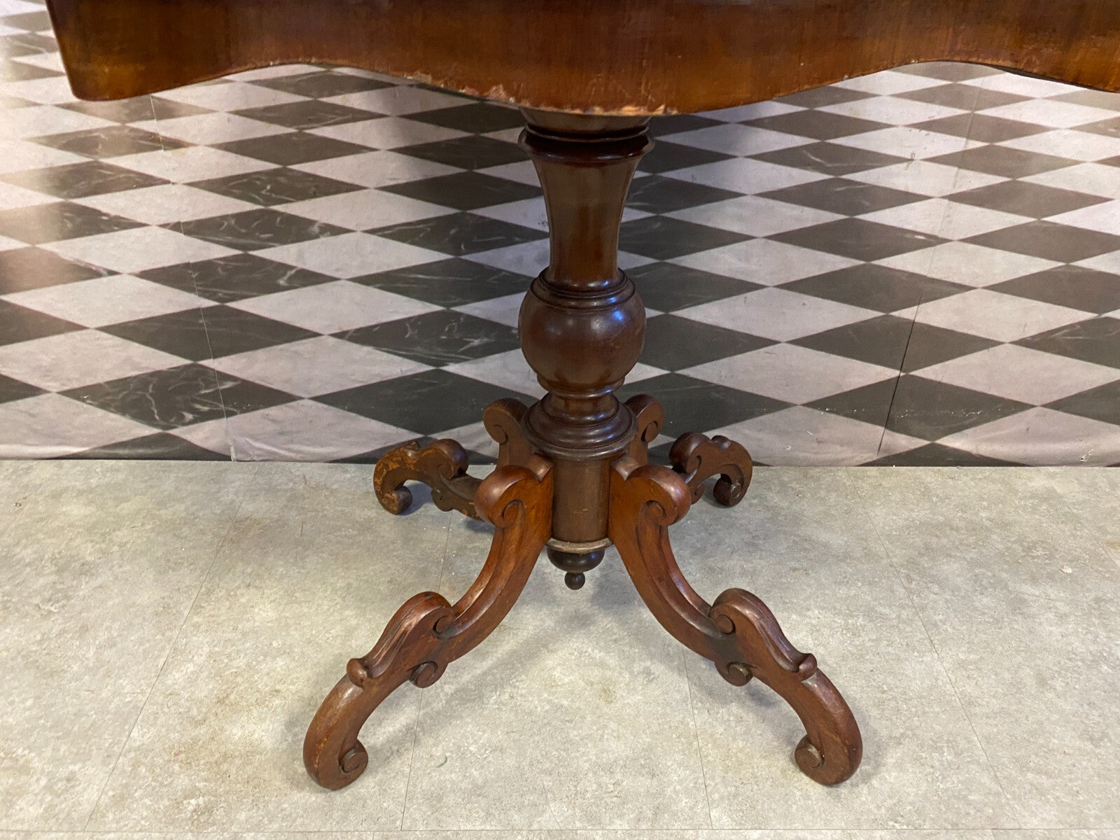 Antiker Beistelltisch Louis Philippe um 1860 Mahagoni Biedermeier Tisch