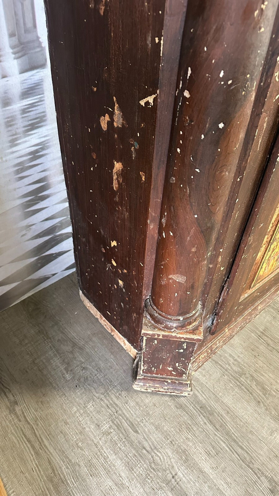 Antiker Barockschrank Bauernschrank Holz massiv Heiligenbilder handbemalt 18 tes