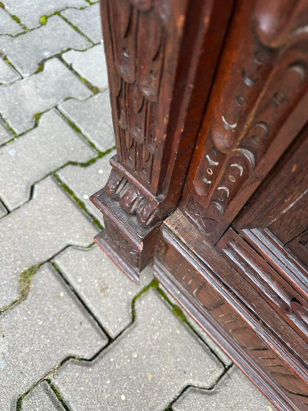 Antikes Neo Renaissance Buffet Gründerzeit Schrank um 1880 Eiche