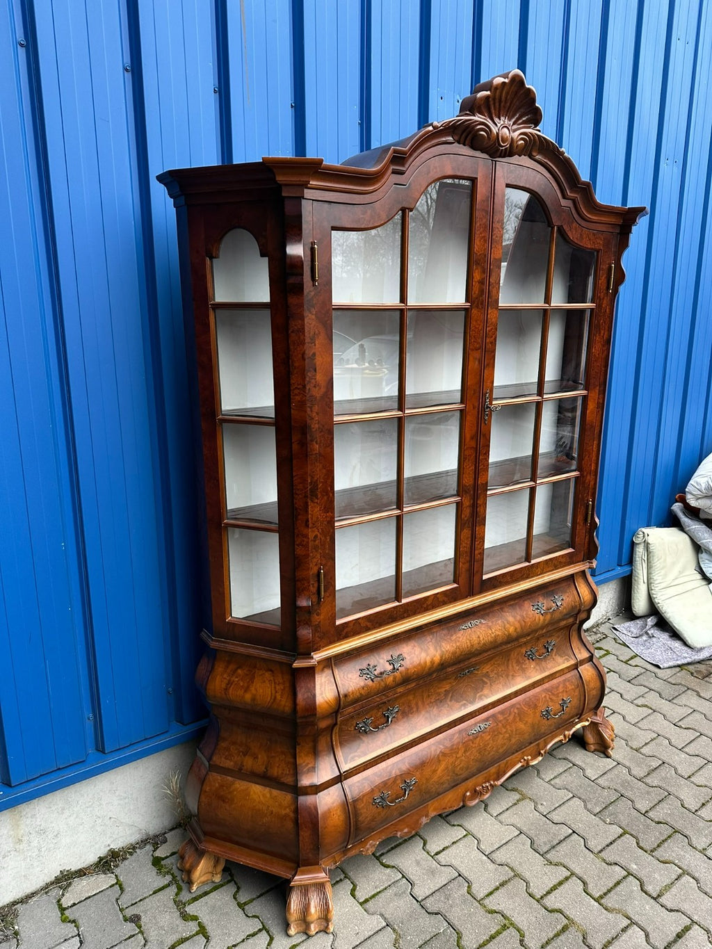Barock Vitrine Stilmöbel 20 tes Jhdt Wurzelnuss Barockschrank Barockvitrine