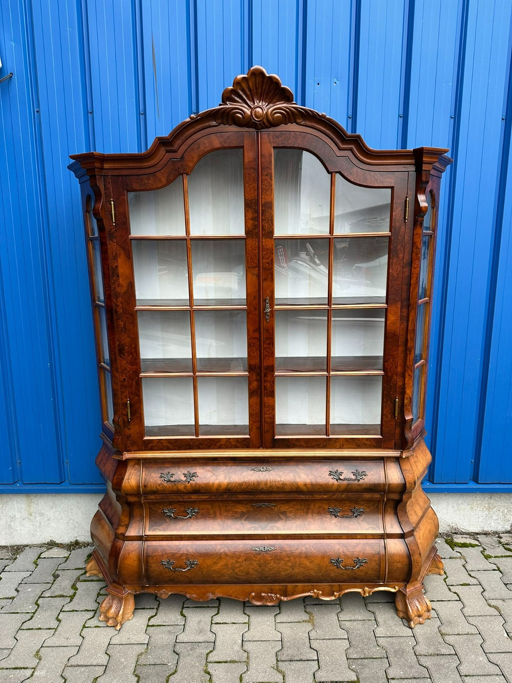 BAROCK VITRINE STILMÖBEL 20 TES JHDT WURZELNUSS BAROCKSCHRANK BAROCKVITRINE