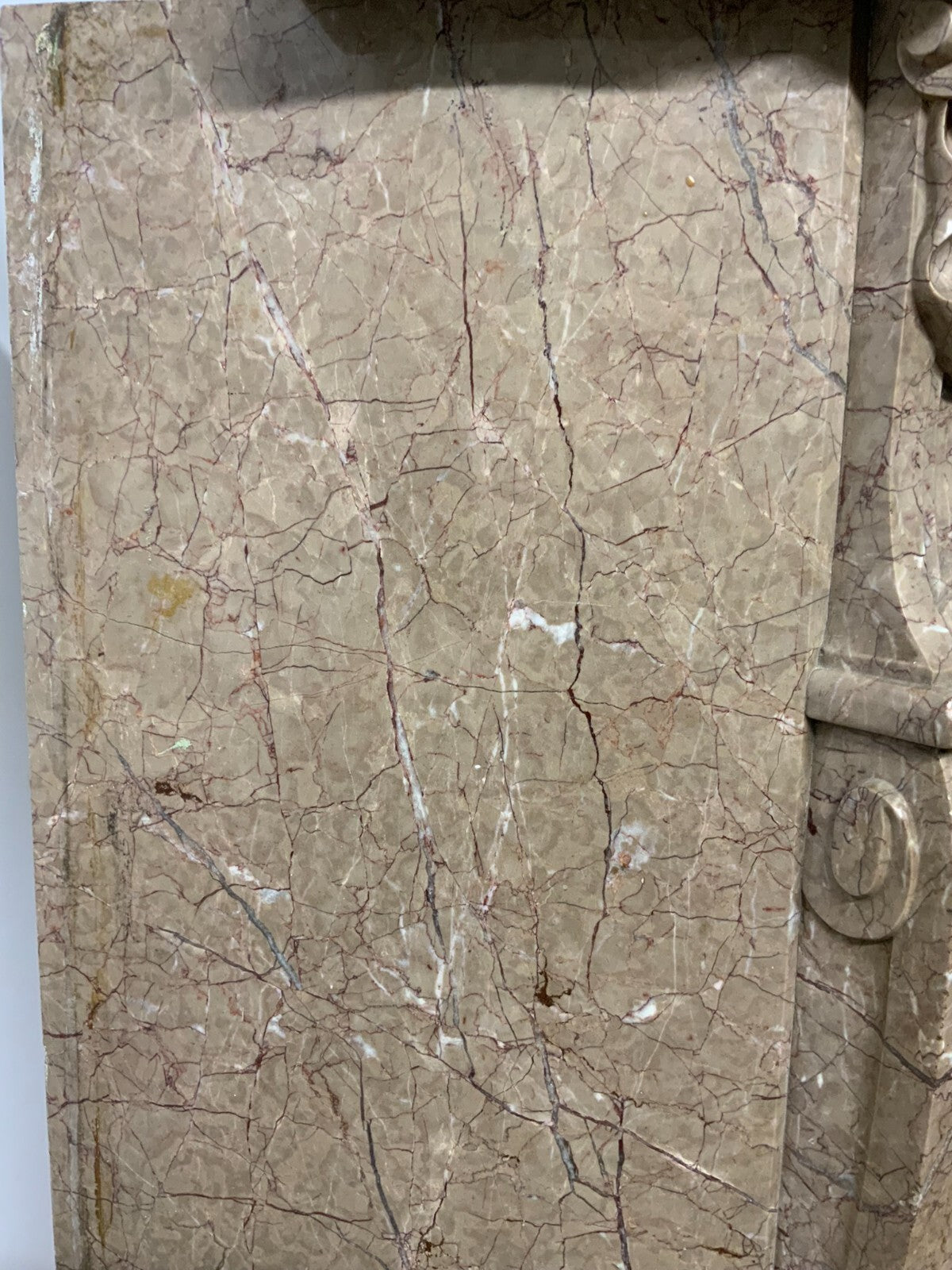 Antike Kaminumrandung Marmor Kamin um 1880 massiv Louis Xv Stil