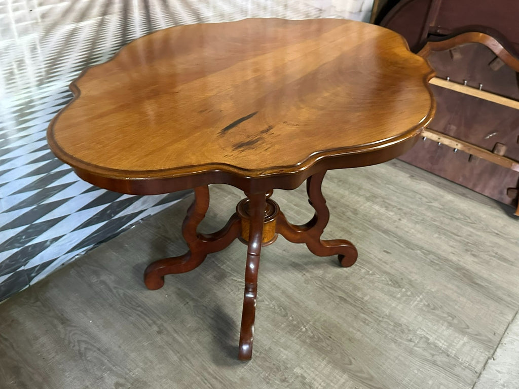 Antiker Esstisch Tisch um 1850 Spät Biedermeier Mahagoni Furnier