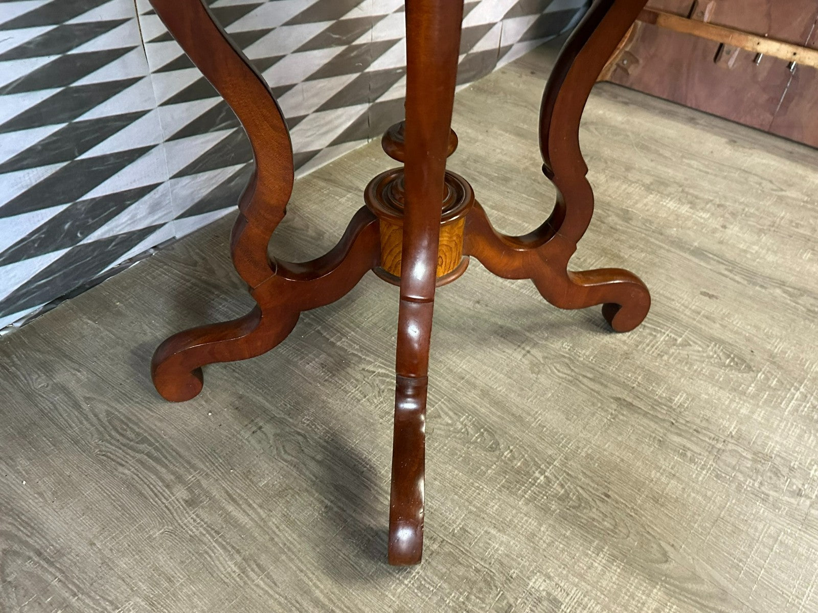 Antiker Esstisch Tisch um 1850 Spät Biedermeier Mahagoni Furnier