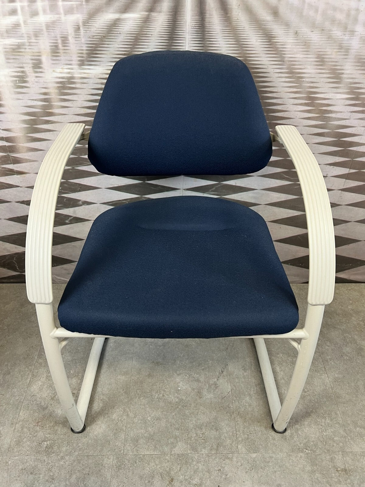 3x Vintage Stuhl mit Armlehnen Bürostuhl