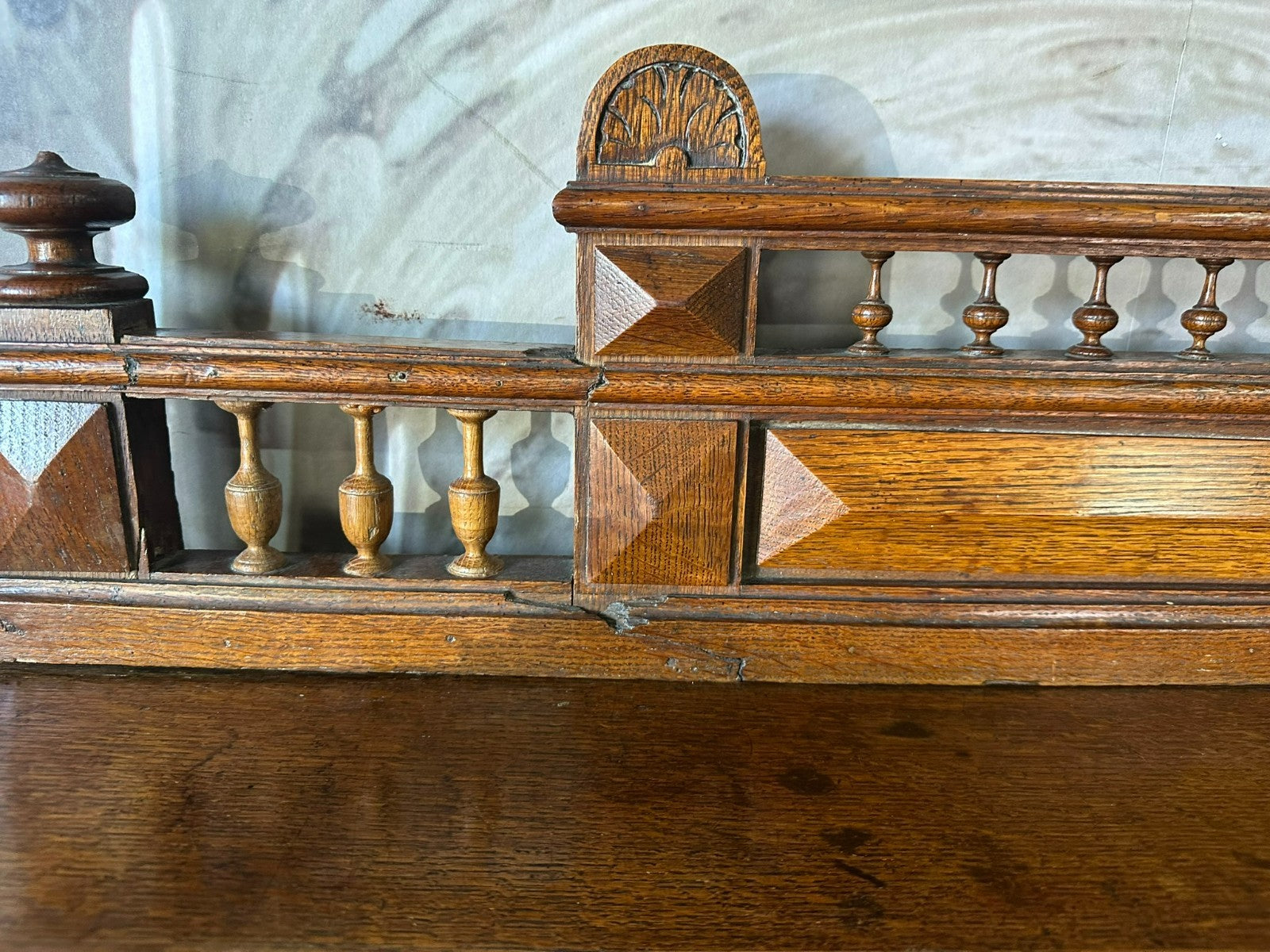 Antikes Neo Renaissance Buffet Anrichte aus Eiche um 1880 Henri Ii