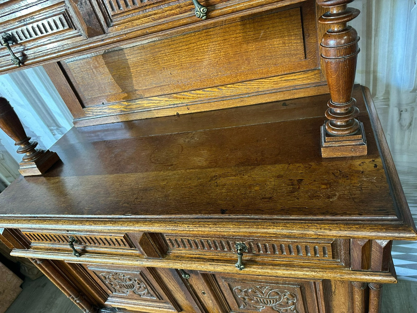 Antikes Neo Renaissance Buffet Anrichte aus Eiche um 1880 Henri Ii