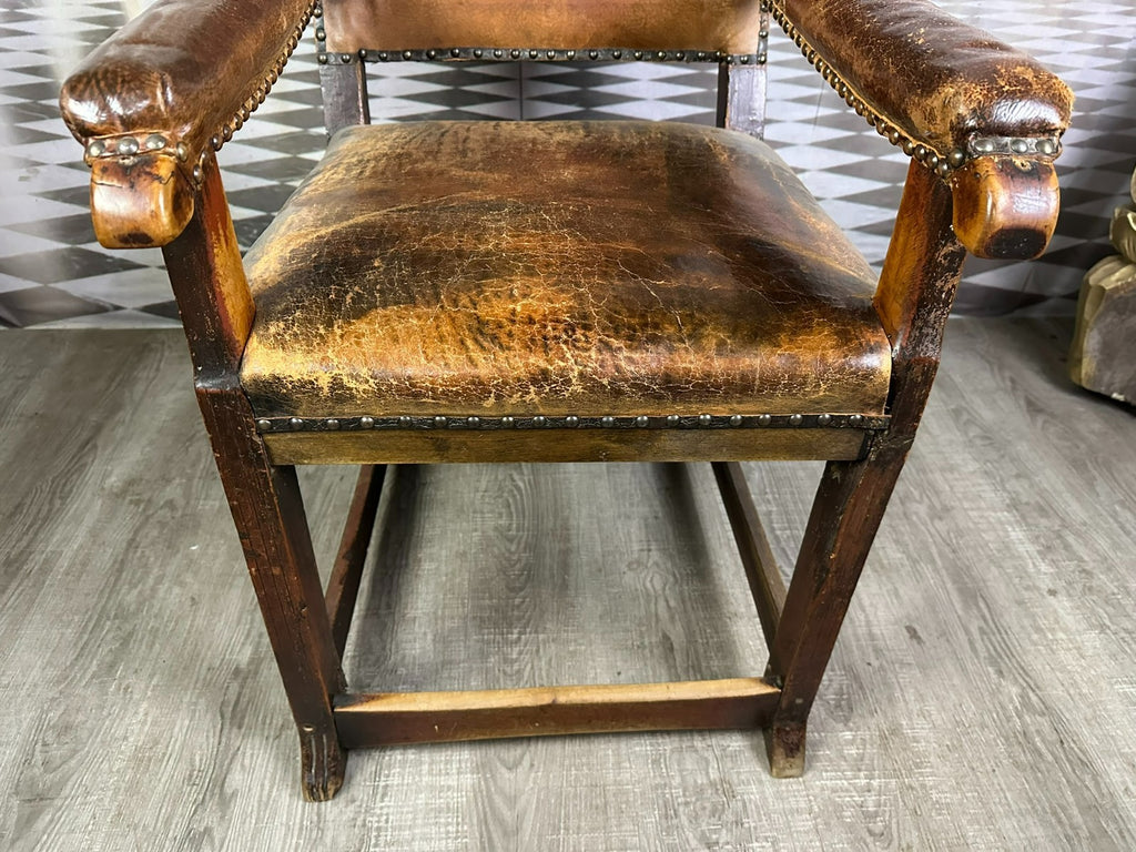 Antiker Barock Sessel Eiche und Leder datiert 1823 Ohrbackensessel