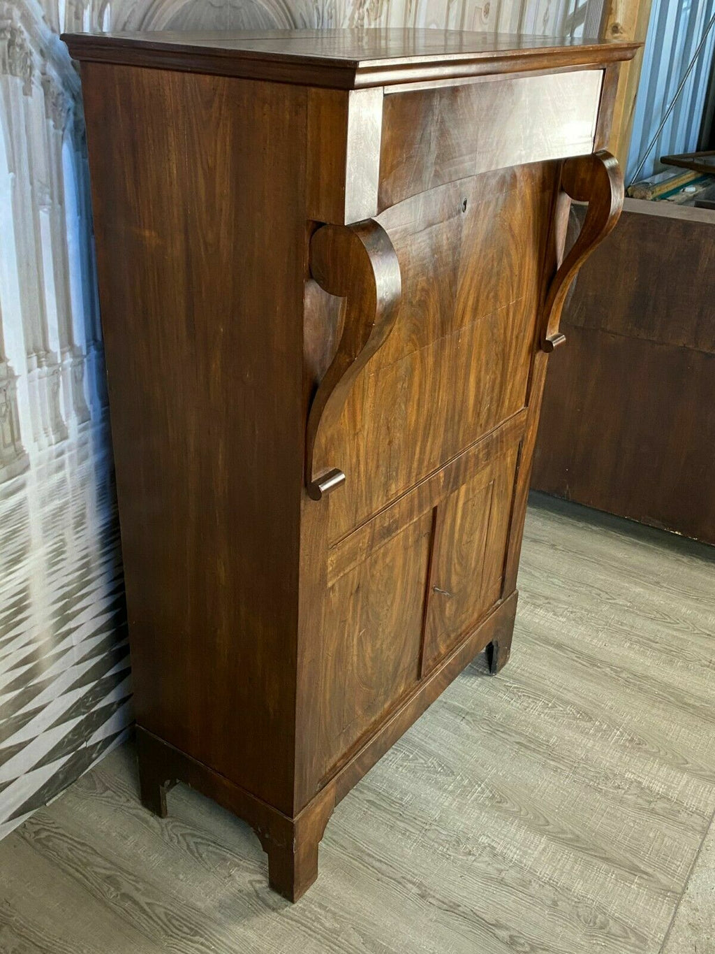 Empire Sekretär Biedermeier um 1820 Holz Mahagoni-Furniert schönes Innenleben