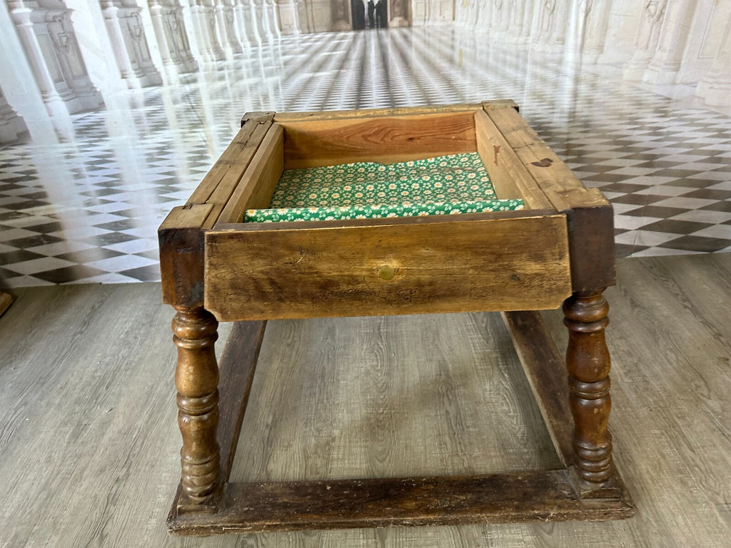 Antiker Esstisch Küchentisch Barock Stil 19 tes Jhdt Barocktisch