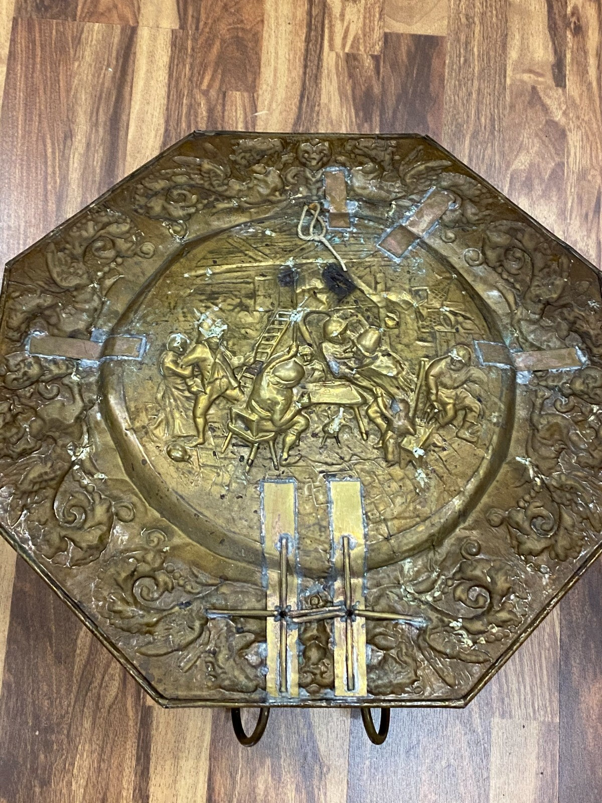 Wandleuchter Historismus 19 tes Jhdt Figürlich Niederlande 58cm Durchmesser