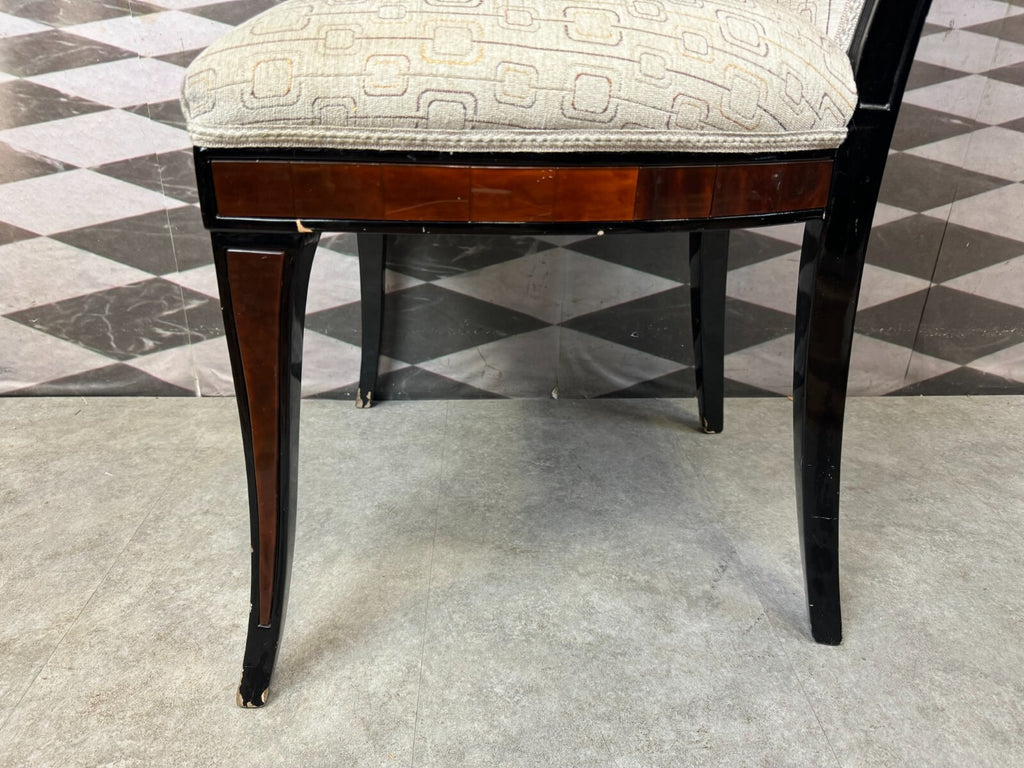 Roberto Ventura Designer Stuhl Holz Textil und Acryl