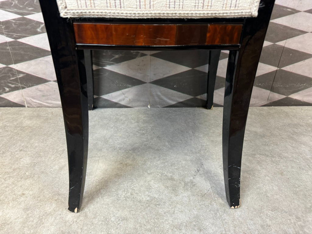 Roberto Ventura Designer Stuhl Holz Textil und Acryl