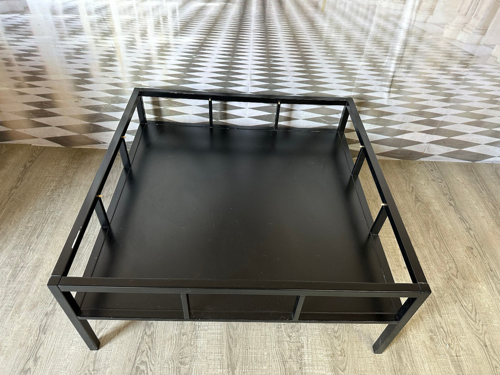 SEHR GROSSER VINTAGE BEISTELLTISCH MIT GLASPLATTE 100x100cm