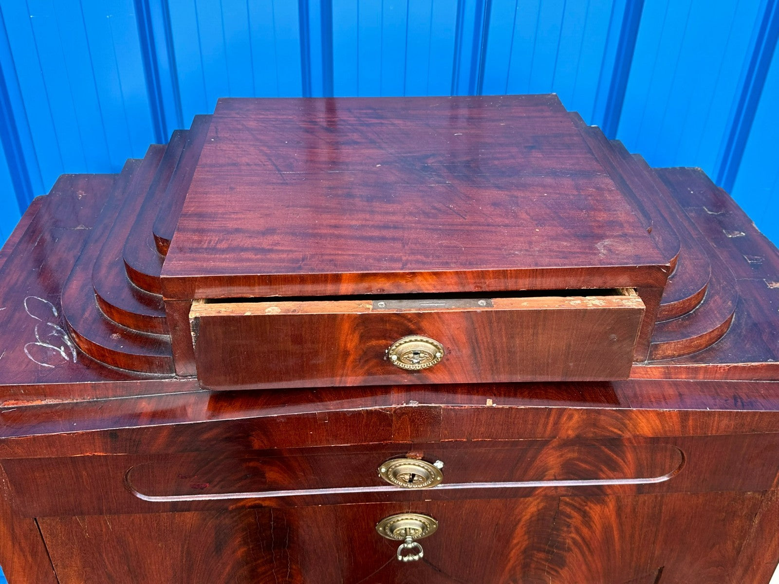 Früher antiker Biedermeier Sekretär um 1820 Mahagoni