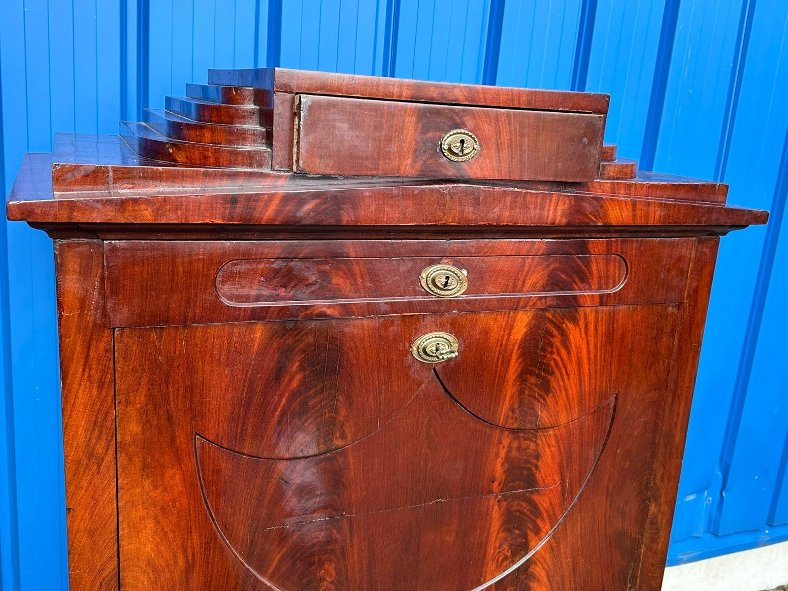 Früher antiker Biedermeier Sekretär um 1820 Mahagoni