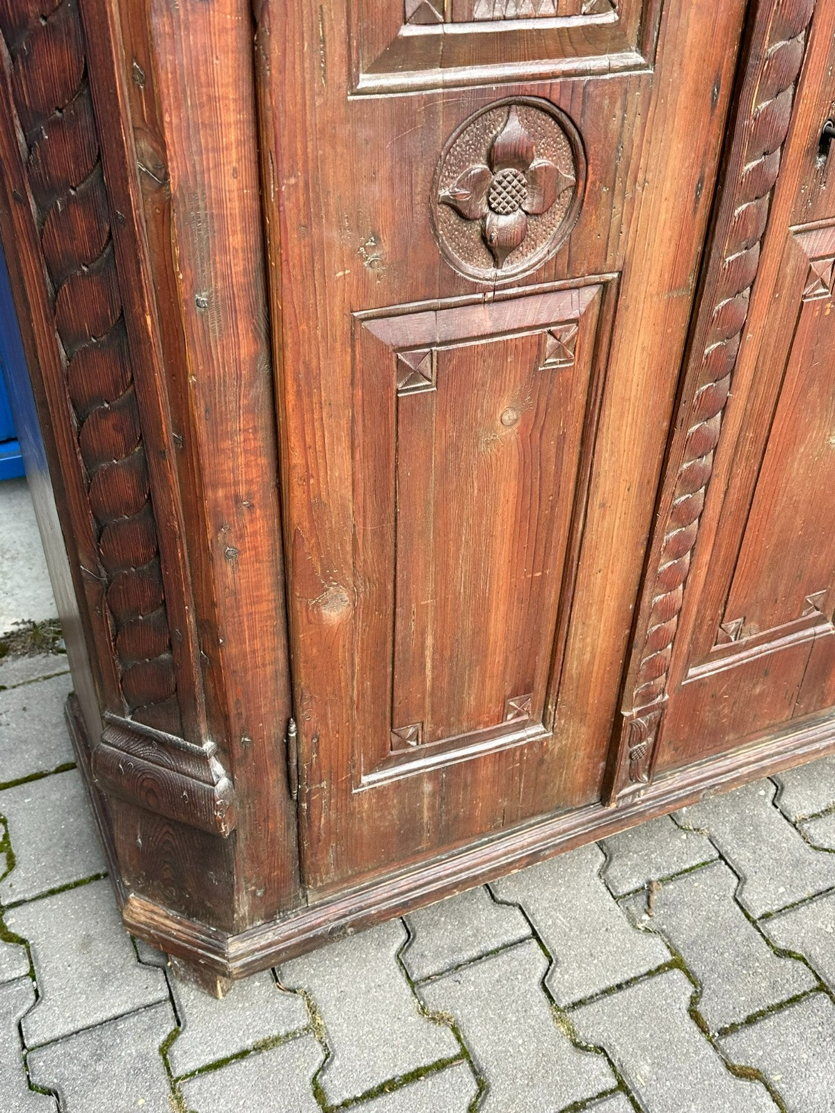 Antiker Schrank Bauernschrank von 1843 Louis Seize Stil Landhaus