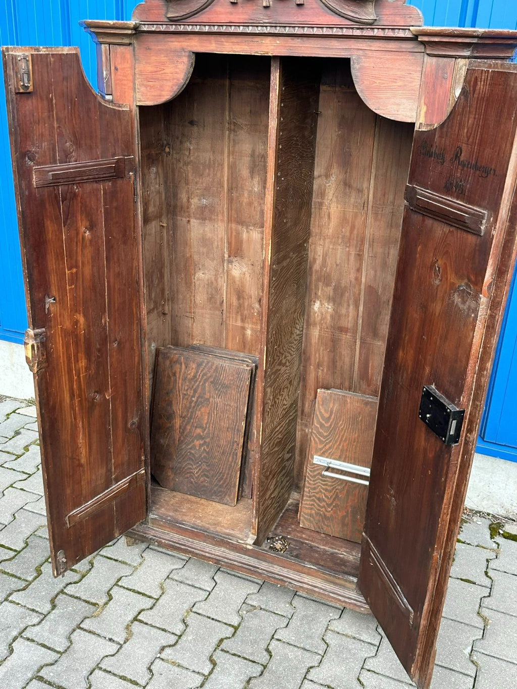 Antiker Schrank Bauernschrank von 1843 Louis Seize Stil Landhaus
