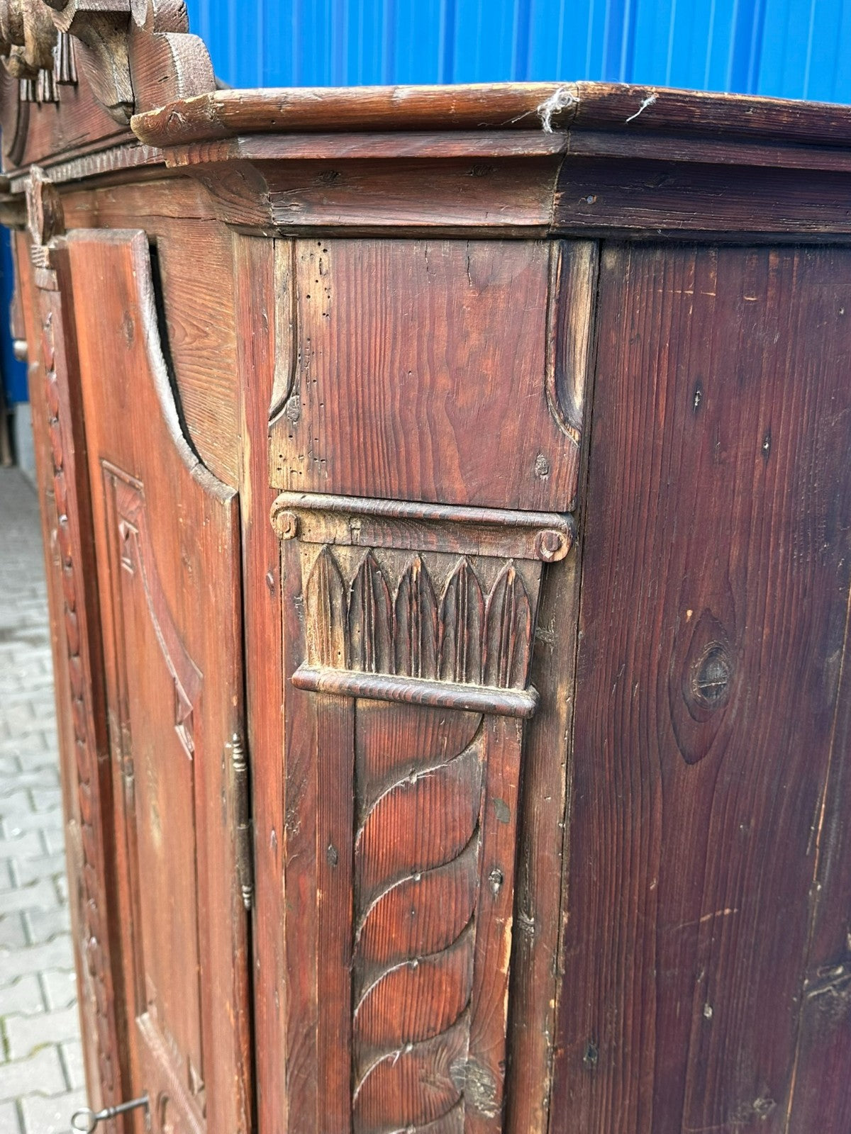 Antiker Schrank Bauernschrank von 1843 Louis Seize Stil Landhaus