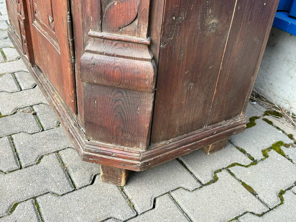 Antiker Schrank Bauernschrank von 1843 Louis Seize Stil Landhaus