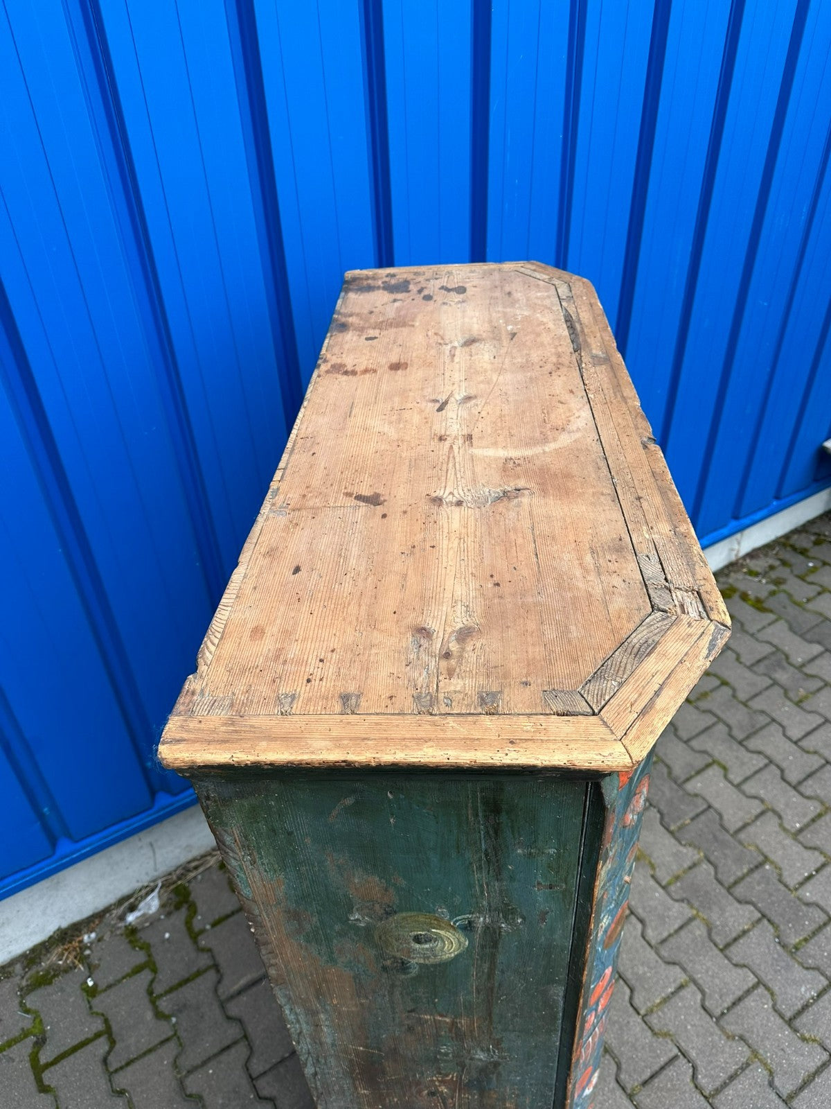 Antiker Schrank Bauernschrank handbemalt 19 tes Jhdt originale Bemalung