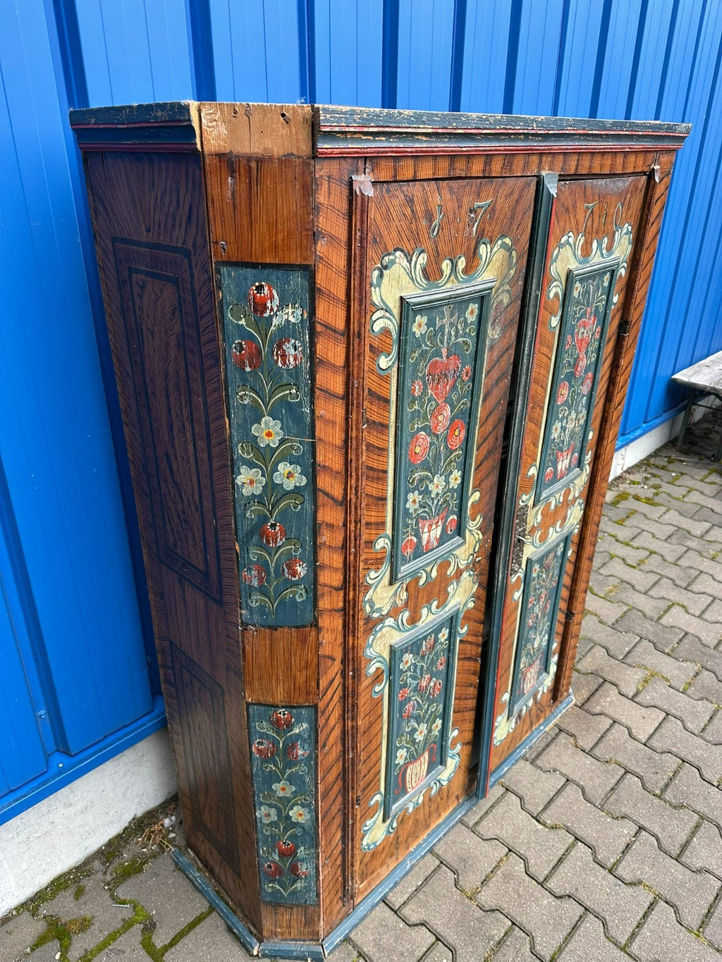 Antiker Schrank Bauernschrank handbemalt 18 tes Jhdt originale Bemalung