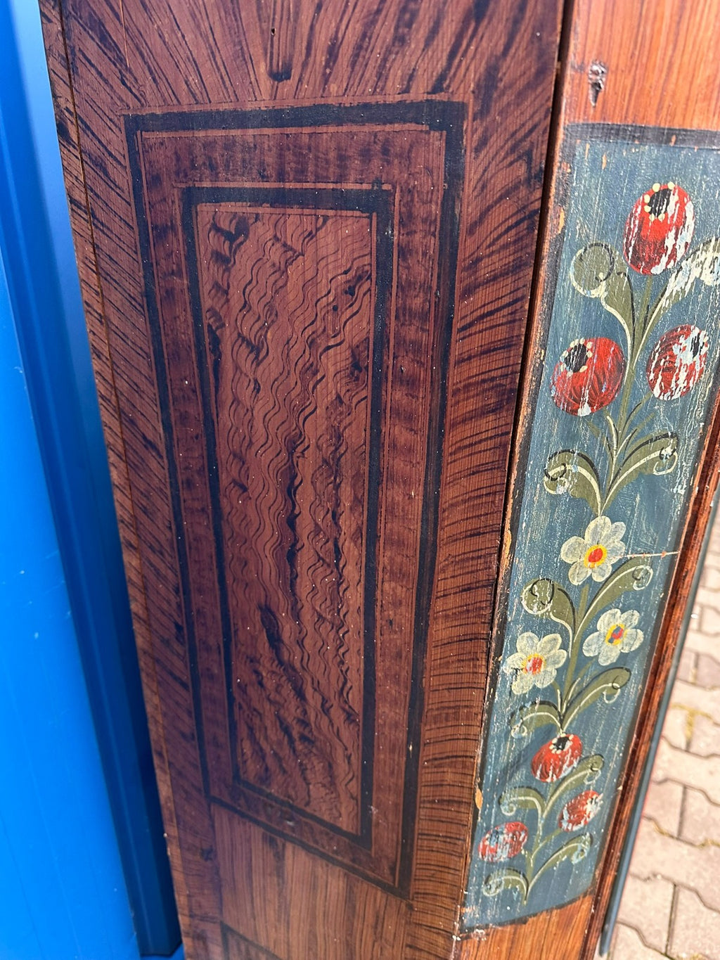 Antiker Schrank Bauernschrank handbemalt 18 tes Jhdt originale Bemalung